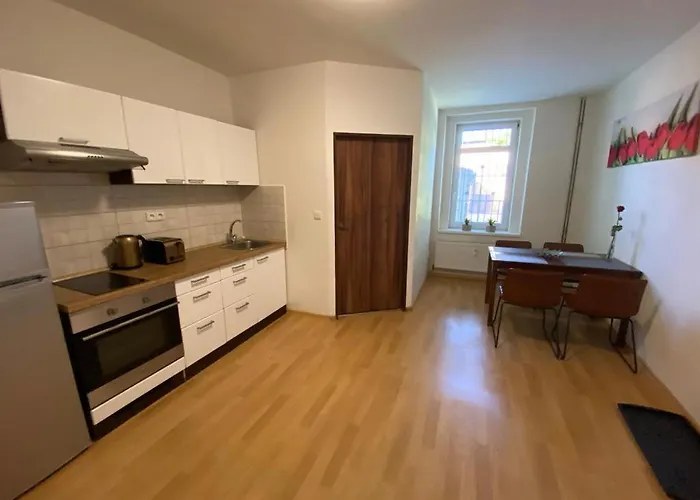 černý Tulipán - 1 Apartamento