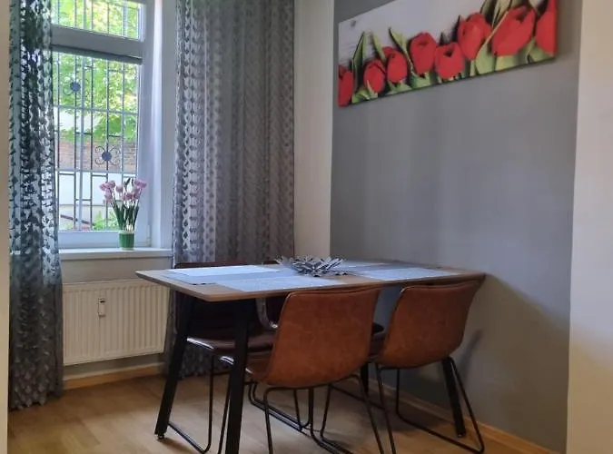 černý Tulipán - 1 Apartamento